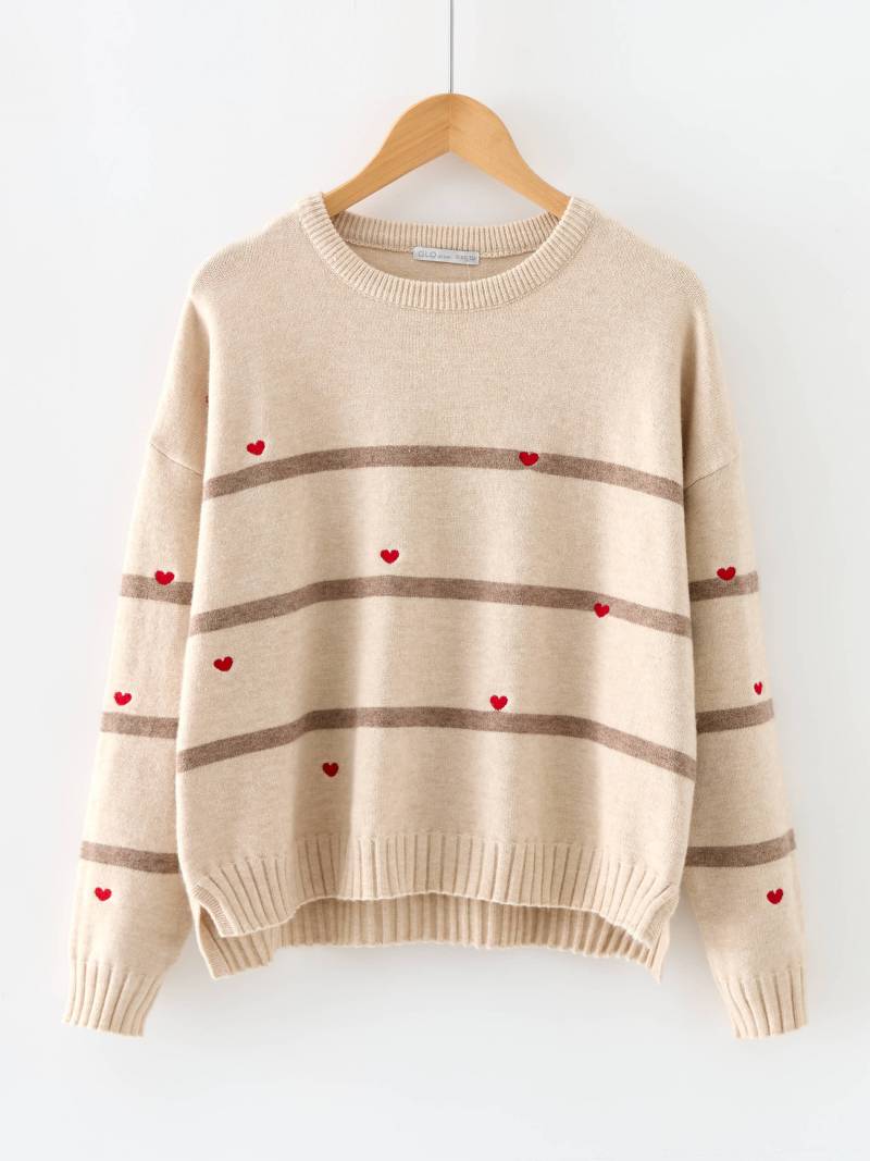 women's knitted sweater